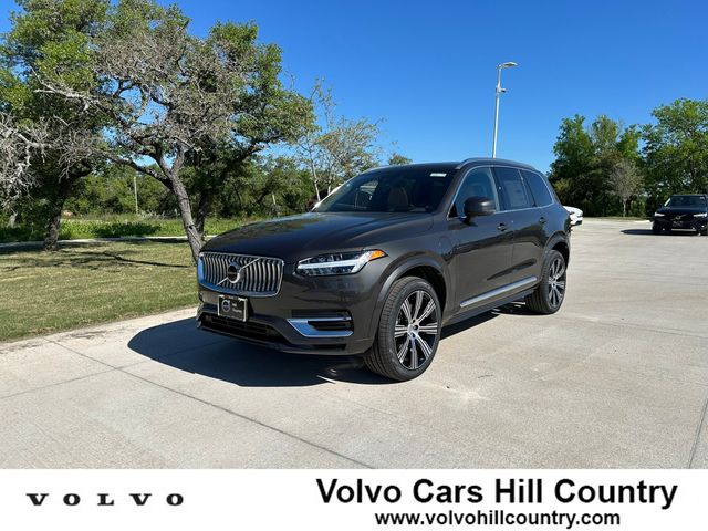 2024 Volvo XC90 Recharge Plug-In Hybrid Ultimate Bright Theme