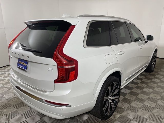 2024 Volvo XC90 Recharge Plug-In Hybrid Ultimate Bright Theme