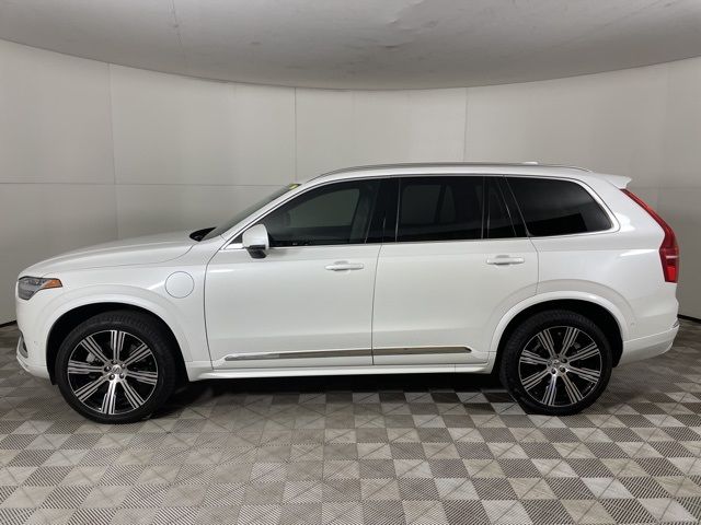 2024 Volvo XC90 Recharge Plug-In Hybrid Ultimate Bright Theme