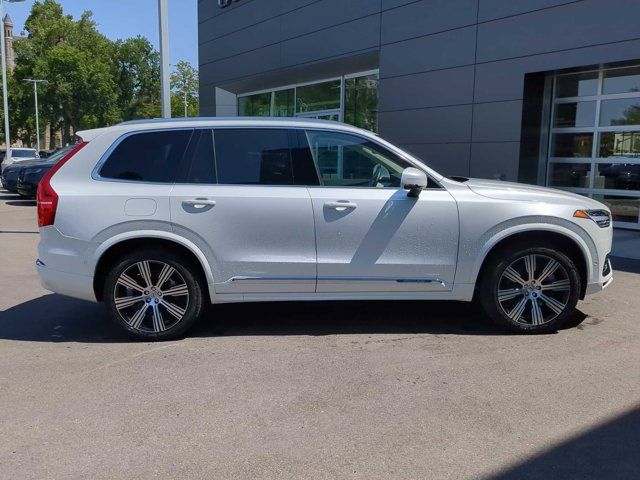 2024 Volvo XC90 Recharge Plug-In Hybrid Ultimate Bright Theme