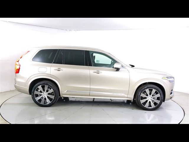 2024 Volvo XC90 Recharge Plug-In Hybrid Ultimate Bright Theme