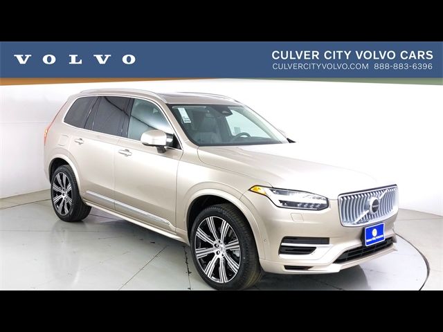 2024 Volvo XC90 Recharge Plug-In Hybrid Ultimate Bright Theme