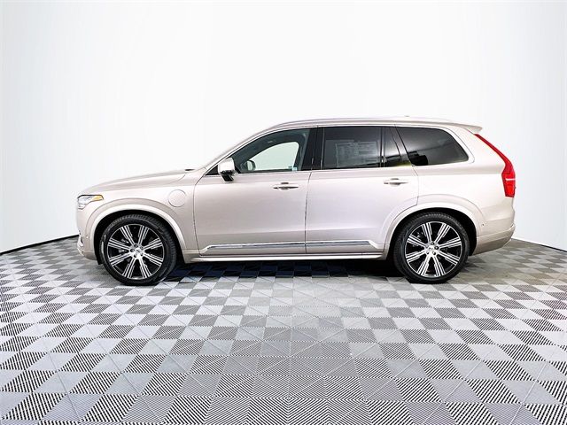 2024 Volvo XC90 Recharge Plug-In Hybrid Ultimate Bright Theme