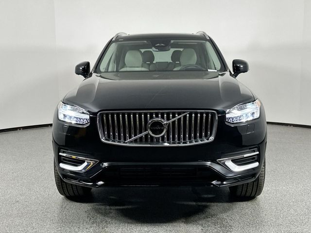 2024 Volvo XC90 Recharge Plug-In Hybrid Ultimate Bright Theme