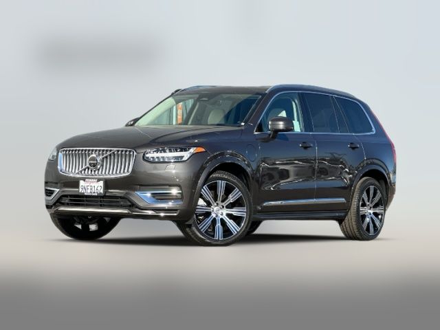 2024 Volvo XC90 Recharge Plug-In Hybrid Ultimate Bright Theme