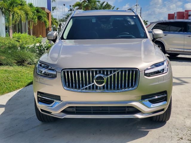 2024 Volvo XC90 Recharge Plug-In Hybrid Ultimate Bright Theme