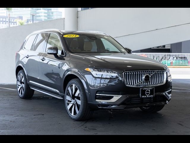 2024 Volvo XC90 Recharge Plug-In Hybrid Ultimate Bright Theme