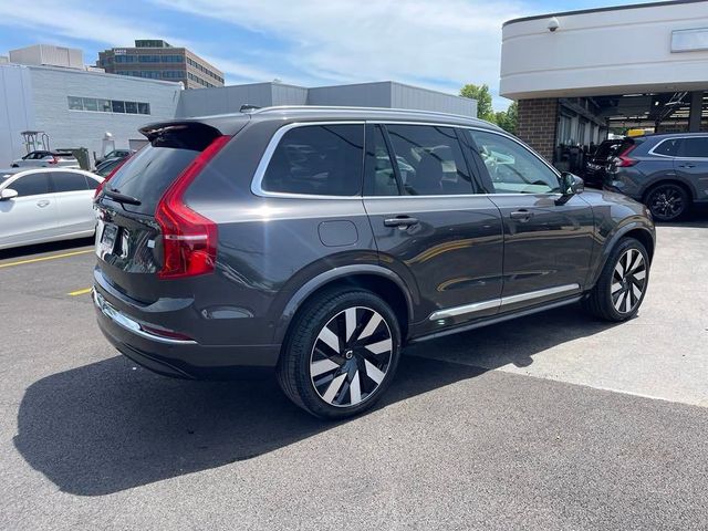 2024 Volvo XC90 Recharge Plug-In Hybrid Ultimate Bright Theme