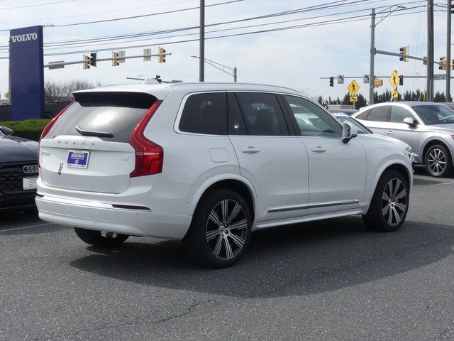 2024 Volvo XC90 Recharge Plug-In Hybrid Ultimate Bright Theme