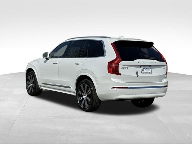 2024 Volvo XC90 Recharge Plug-In Hybrid Ultimate Bright Theme