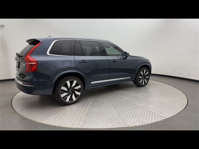 2024 Volvo XC90 Recharge Plug-In Hybrid Ultimate Bright Theme