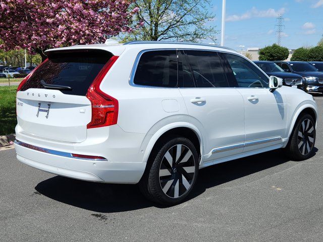 2024 Volvo XC90 Recharge Plug-In Hybrid Ultimate Bright Theme