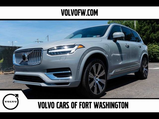 2024 Volvo XC90 Recharge Plug-In Hybrid Ultimate Bright Theme