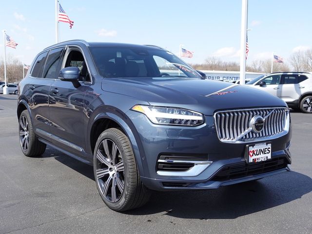 2024 Volvo XC90 Recharge Plug-In Hybrid Ultimate Bright Theme