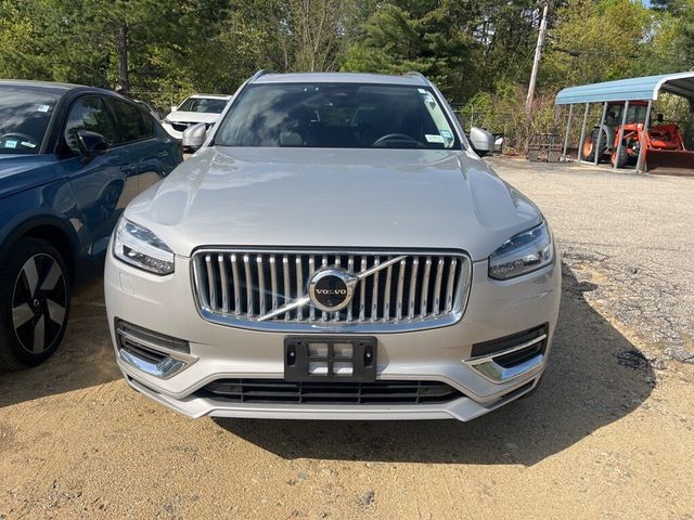 2024 Volvo XC90 Recharge Plug-In Hybrid Ultimate Bright Theme