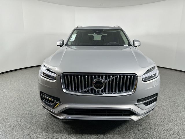 2024 Volvo XC90 Recharge Plug-In Hybrid Ultimate Bright Theme