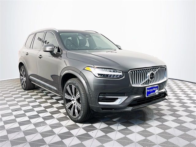 2024 Volvo XC90 Recharge Plug-In Hybrid Ultimate Bright Theme