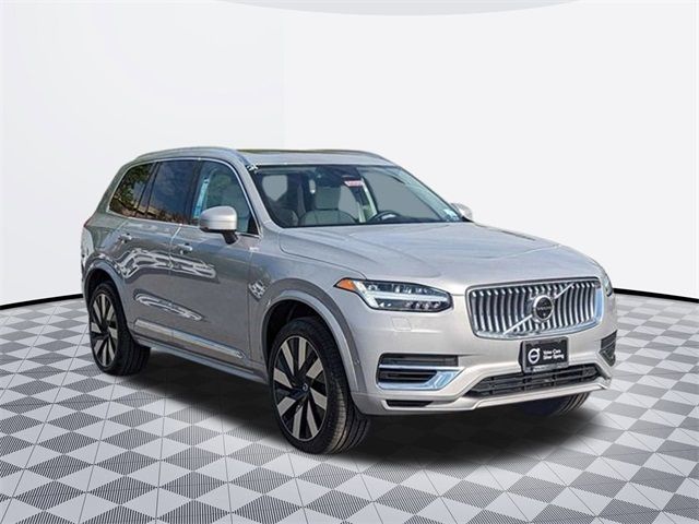 2024 Volvo XC90 Recharge Plug-In Hybrid Ultimate Bright Theme