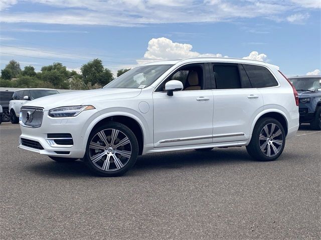 2024 Volvo XC90 Recharge Plug-In Hybrid Ultimate Bright Theme