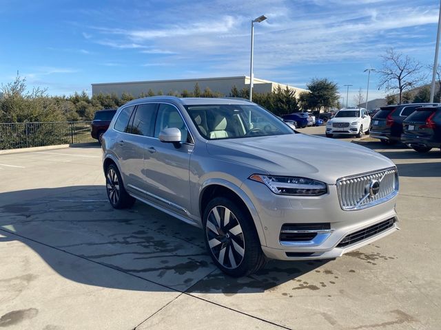 2024 Volvo XC90 Recharge Plug-In Hybrid Ultimate