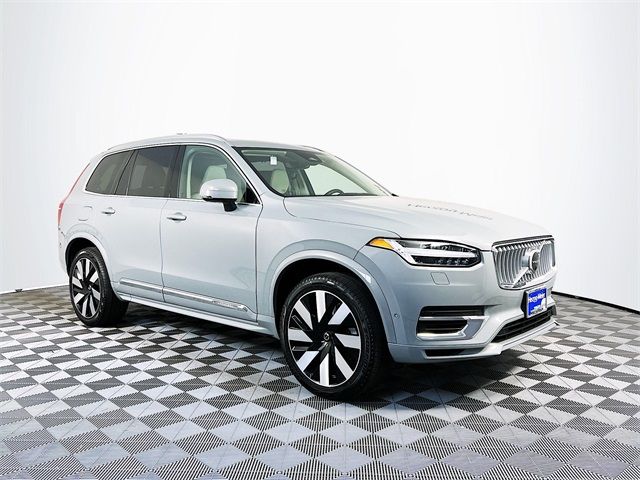 2024 Volvo XC90 Recharge Plug-In Hybrid Ultimate