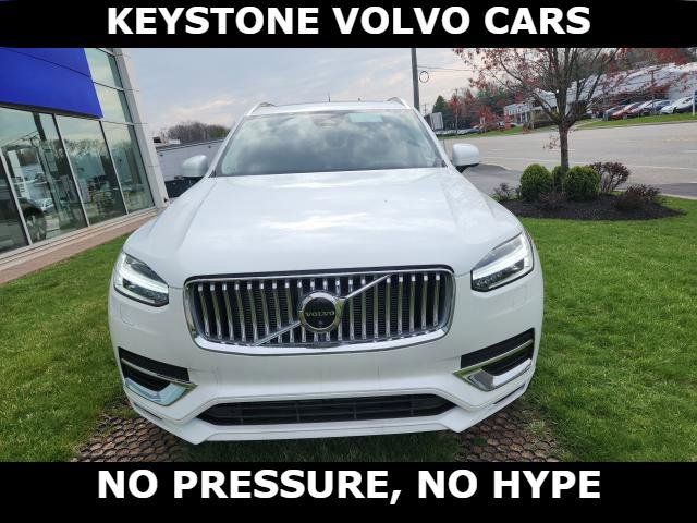 2024 Volvo XC90 Recharge Plug-In Hybrid Ultimate Bright Theme