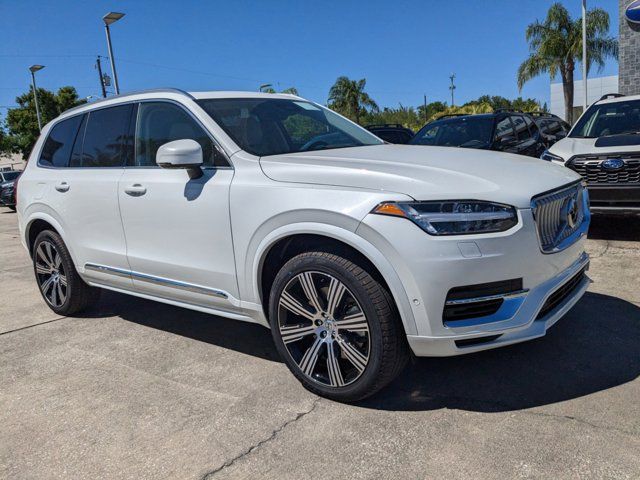 2024 Volvo XC90 Recharge Plug-In Hybrid Ultimate Bright Theme