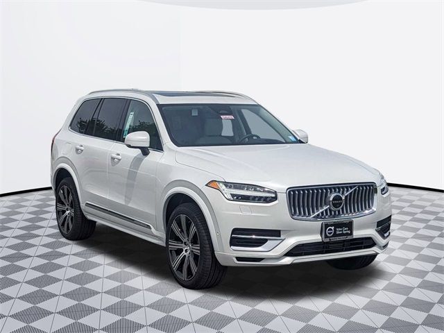 2024 Volvo XC90 Recharge Plug-In Hybrid Ultimate Bright Theme