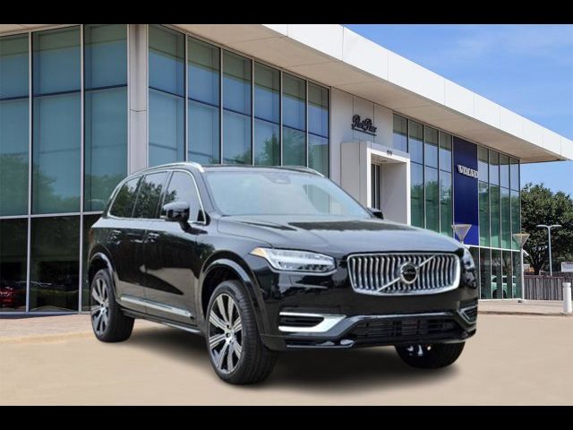 2024 Volvo XC90 Recharge Plug-In Hybrid Ultimate Bright Theme