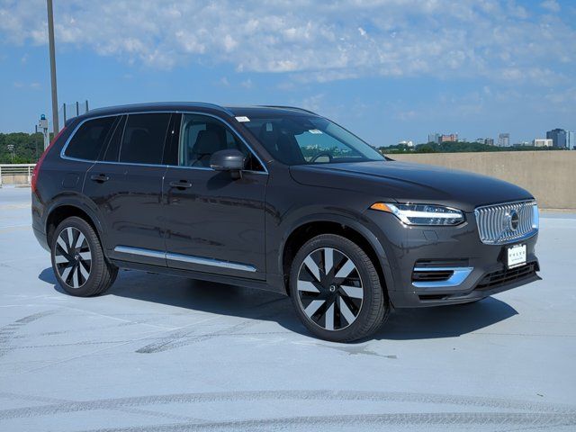 2024 Volvo XC90 Recharge Plug-In Hybrid Ultimate Bright Theme