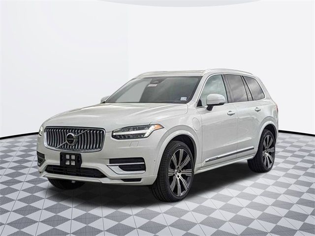 2024 Volvo XC90 Recharge Plug-In Hybrid Ultimate Bright Theme