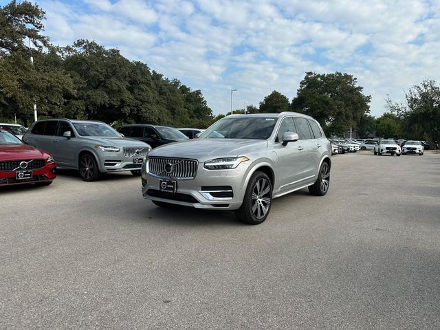 2024 Volvo XC90 Recharge Plug-In Hybrid Plus Bright Theme