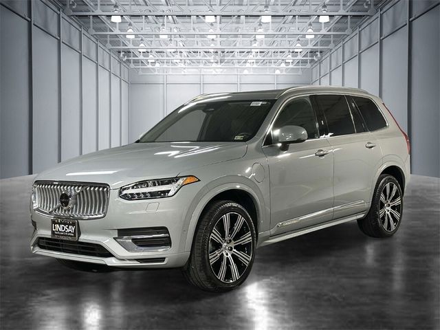 2024 Volvo XC90 Recharge Plug-In Hybrid Ultimate Bright Theme