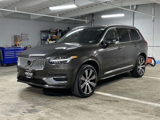 2024 Volvo XC90 Recharge Plug-In Hybrid Ultimate Bright Theme