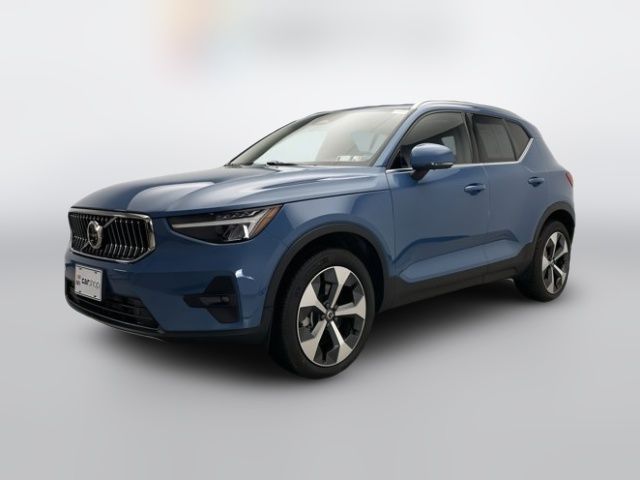 2024 Volvo XC40 Plus Bright Theme