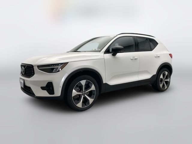 2024 Volvo XC40 Plus Dark Theme