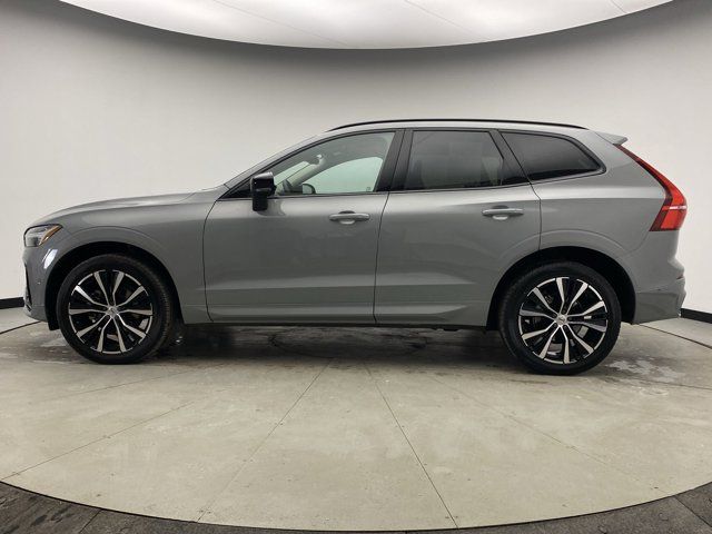 2024 Volvo XC60 Plus Dark Theme