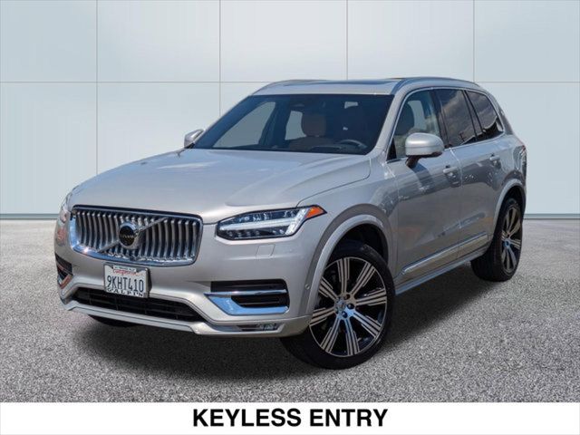 2024 Volvo XC90 Ultimate Bright Theme