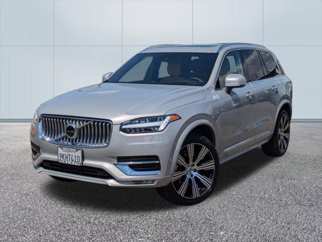 2024 Volvo XC90 Ultimate Bright Theme