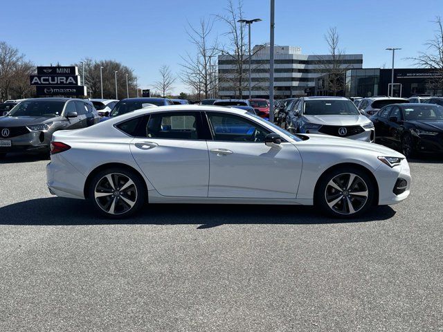 2025 Acura TLX Technology