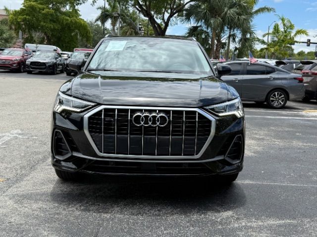 2025 Audi Q3 S Line Premium