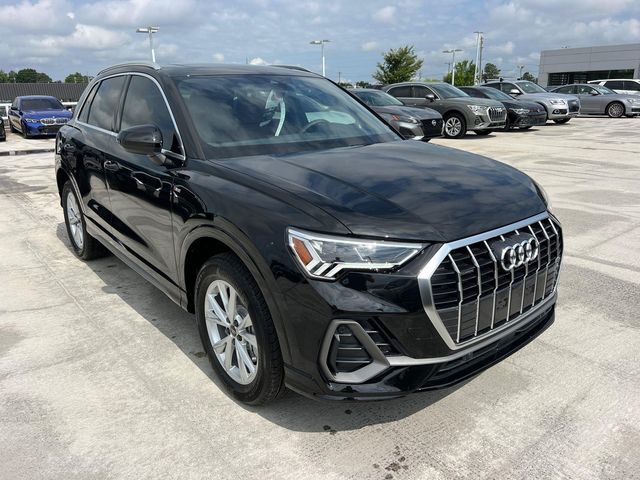 2025 Audi Q3 S Line Premium