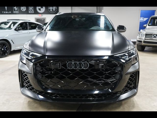 2025 Audi RS Q8 performance