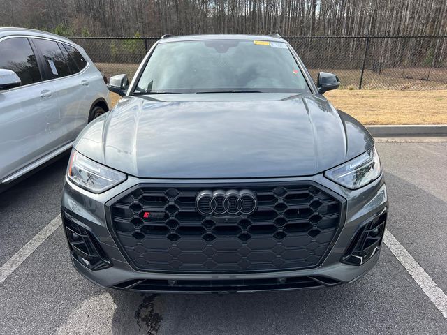 2025 Audi SQ5 Premium Plus