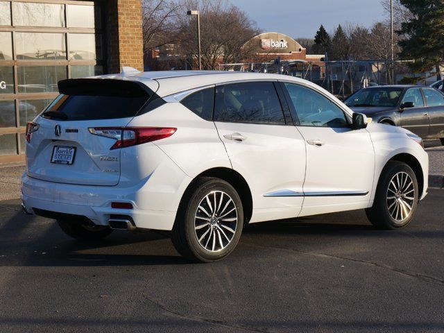 2025 Acura RDX Advance