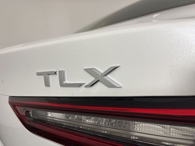 2025 Acura TLX Technology