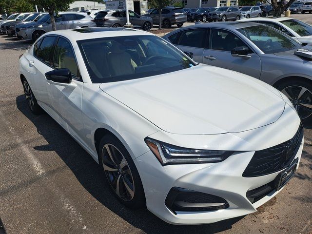 2025 Acura TLX Technology