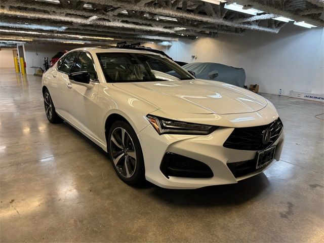 2025 Acura TLX Technology