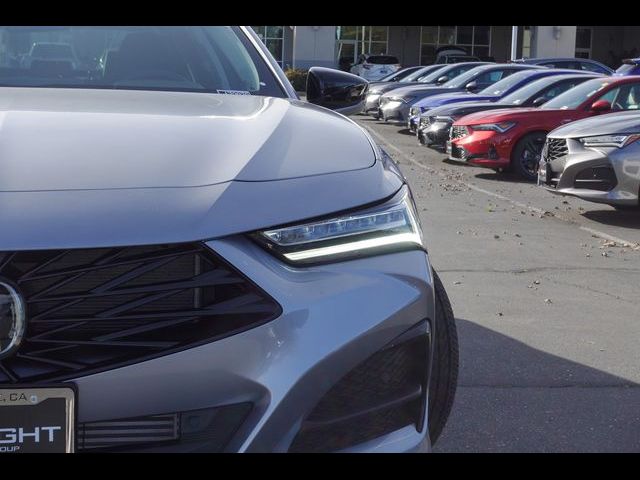 2025 Acura TLX Technology