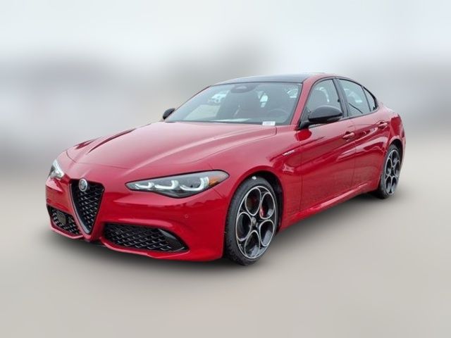 2025 Alfa Romeo Giulia Base